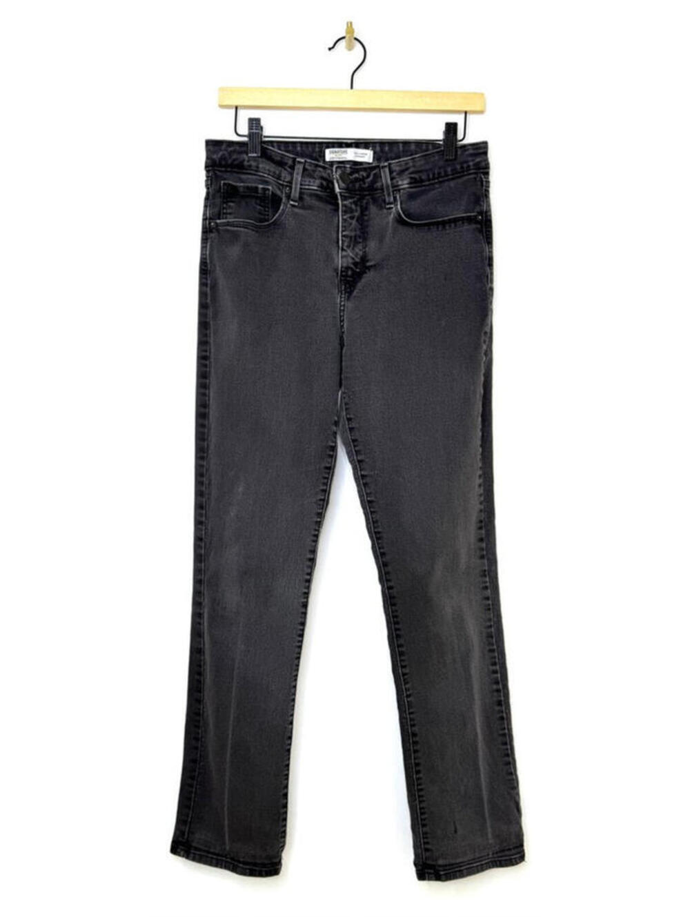 Levi Strauss Signature Totally Shaping Straight Jeans